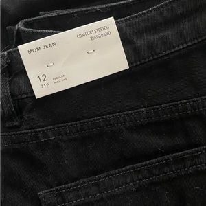 Brand New American Eagle Mom Jean